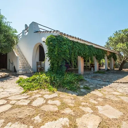 Villa Ambra - 3 Minute Sea & Private Garden