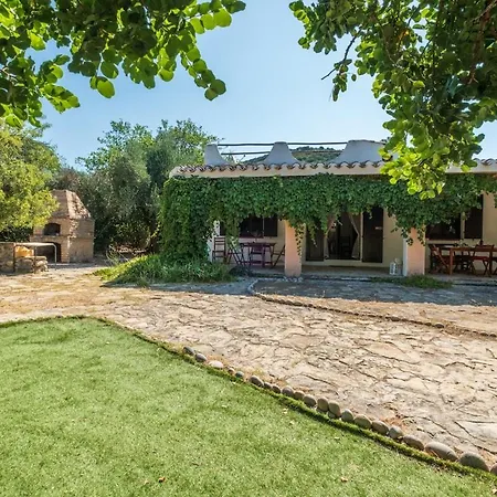 Vila Ambra - 3 Minute Sea & Private Garden