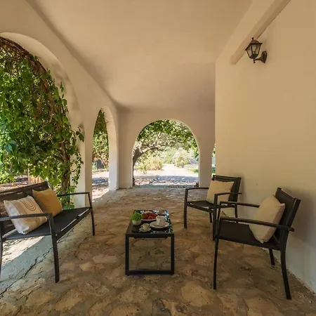 Ambra - 3 Minute Sea & Private Garden *