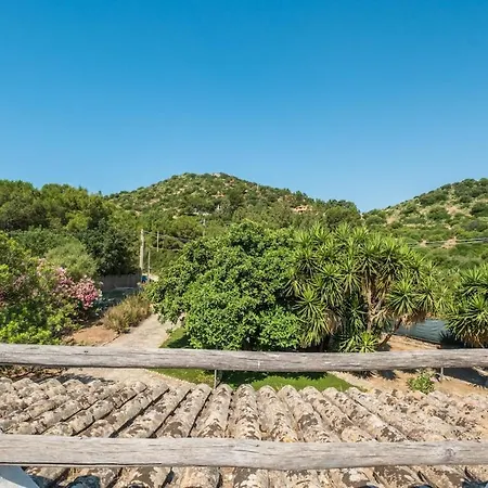 Ambra - 3 Minute Sea & Private Garden Villa *