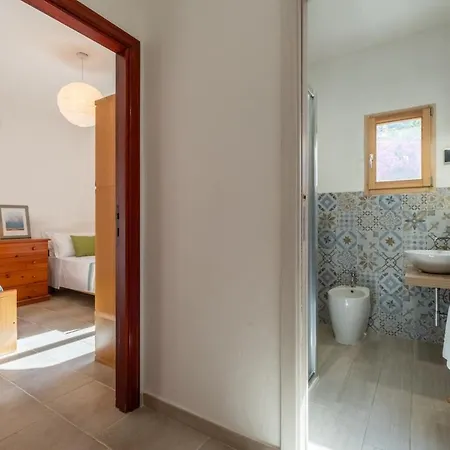 Ambra - 3 Minute Sea & Private Garden Marongiu